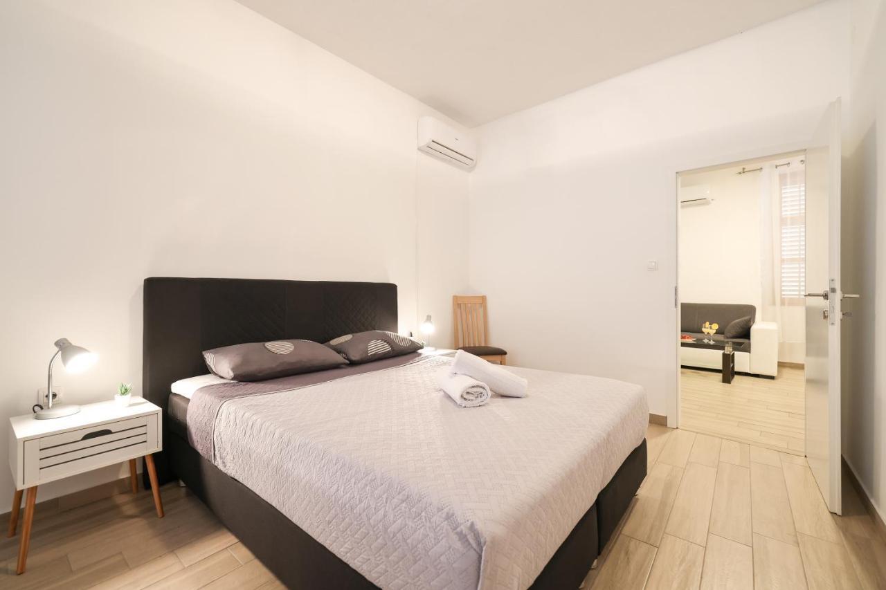 زادار Old Town Donatello Apartment المظهر الخارجي الصورة